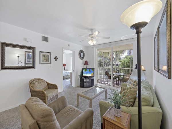 Marco Island Vacation Rental Beach Across the Street